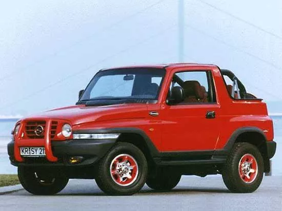 Автомобиль Daewoo Korando Внедорожник открытый Soft Top