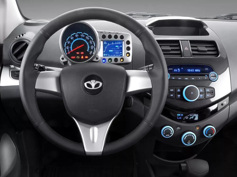 Автомобиль Daewoo Matiz Creative M300 Хэтчбек (5 дверей)