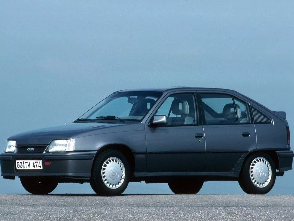 Автомобиль Daewoo Racer I Хэтчбек (5 дверей)
