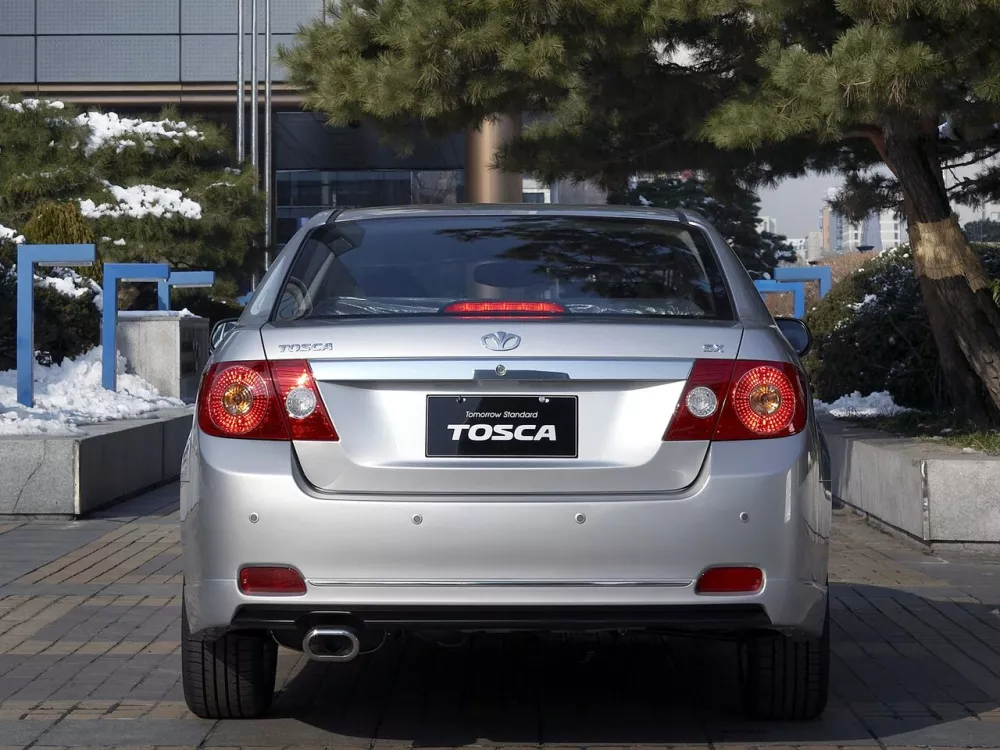 Автомобиль Daewoo Tosca Седан