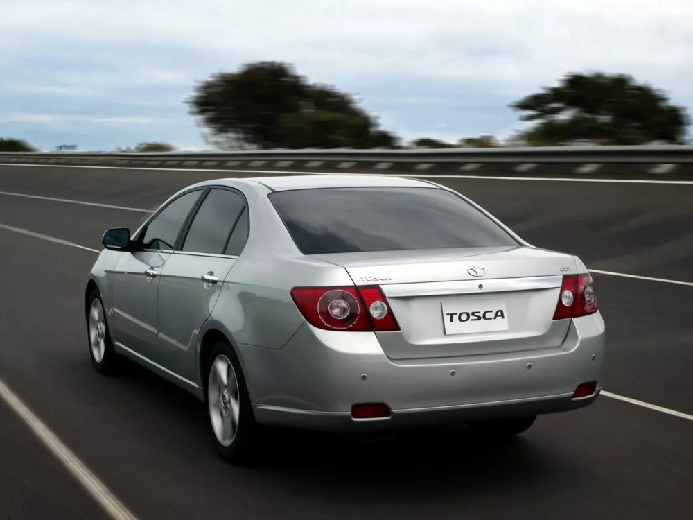 Автомобиль Daewoo Tosca Седан