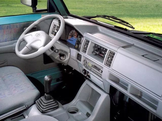 Автомобиль Daewoo Damas II Микровэн Coach