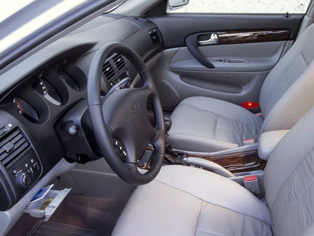 Автомобиль Daewoo Evanda Седан