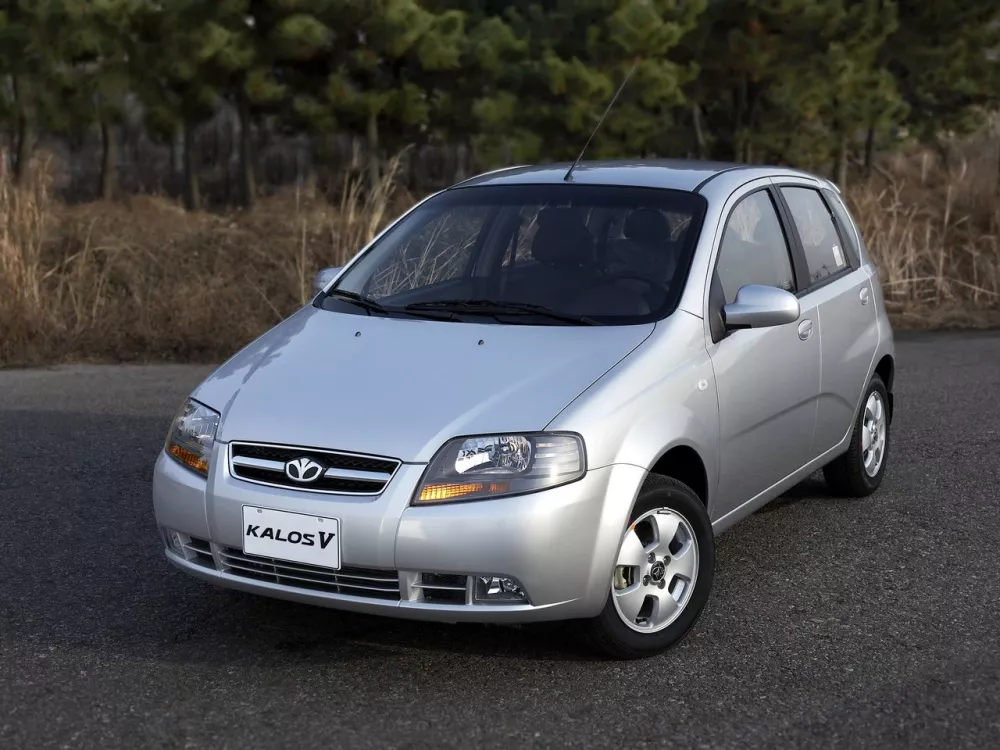 Автомобиль Daewoo Kalos Хэтчбек (5 дверей)