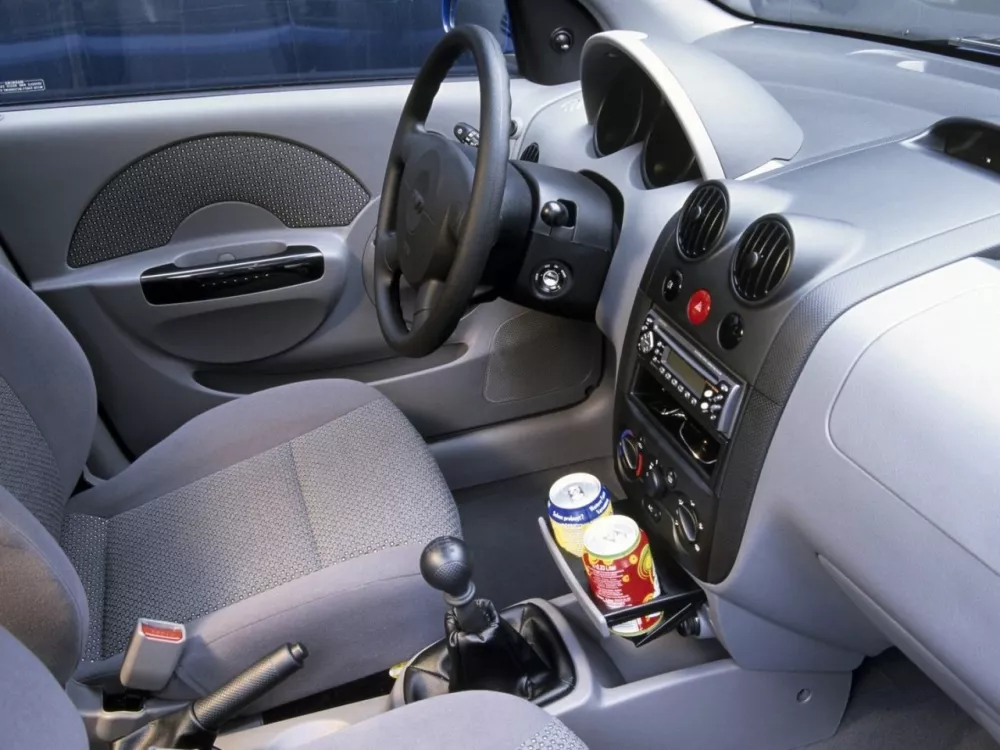 Автомобиль Daewoo Kalos Седан
