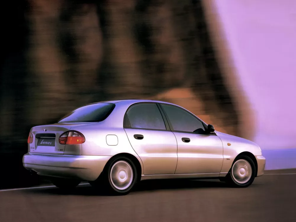 Автомобиль Daewoo Lanos Седан