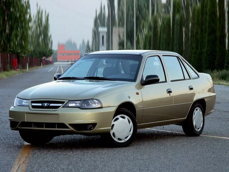 Автомобиль Daewoo Nexia I Рестайлинг Седан