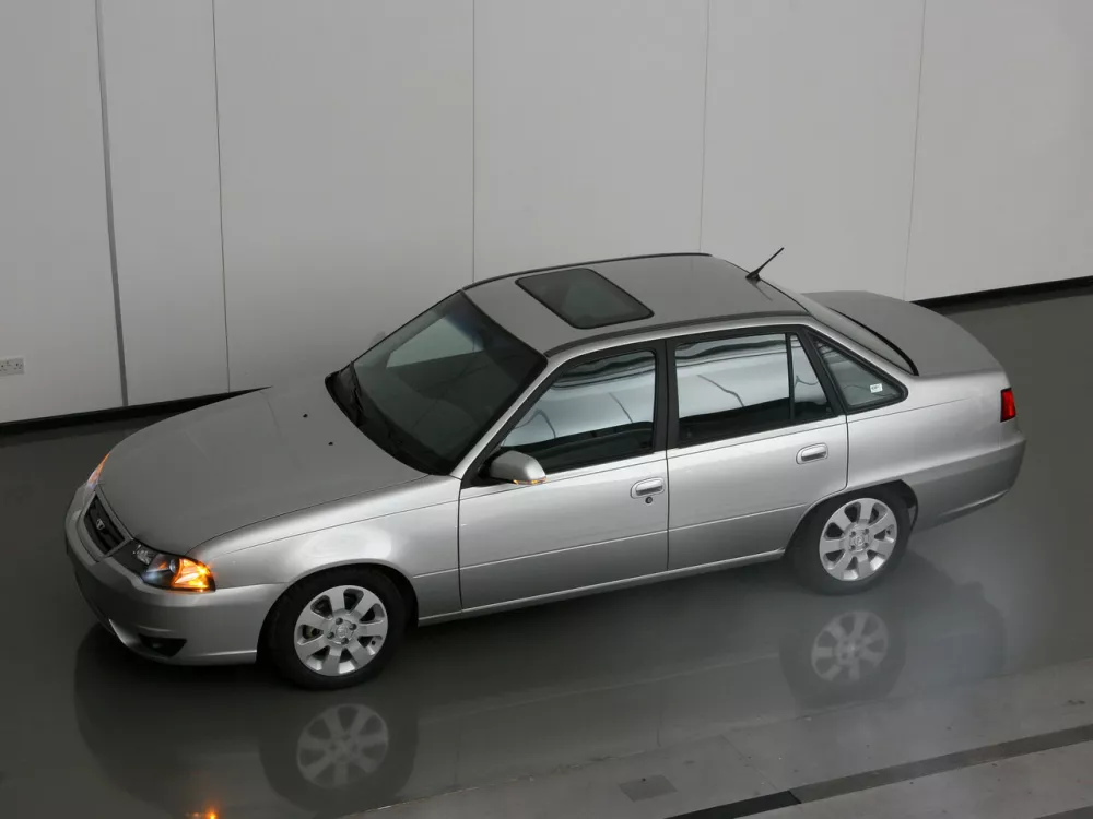 Автомобиль Daewoo Nexia I Рестайлинг Седан