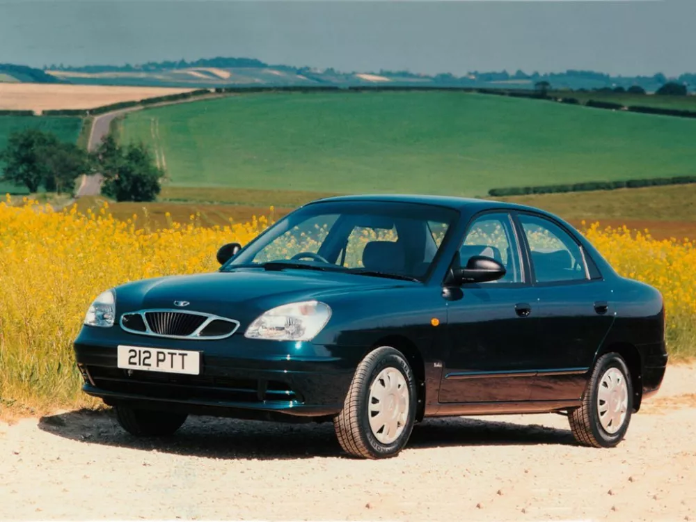 Автомобиль Daewoo Nubira II Седан