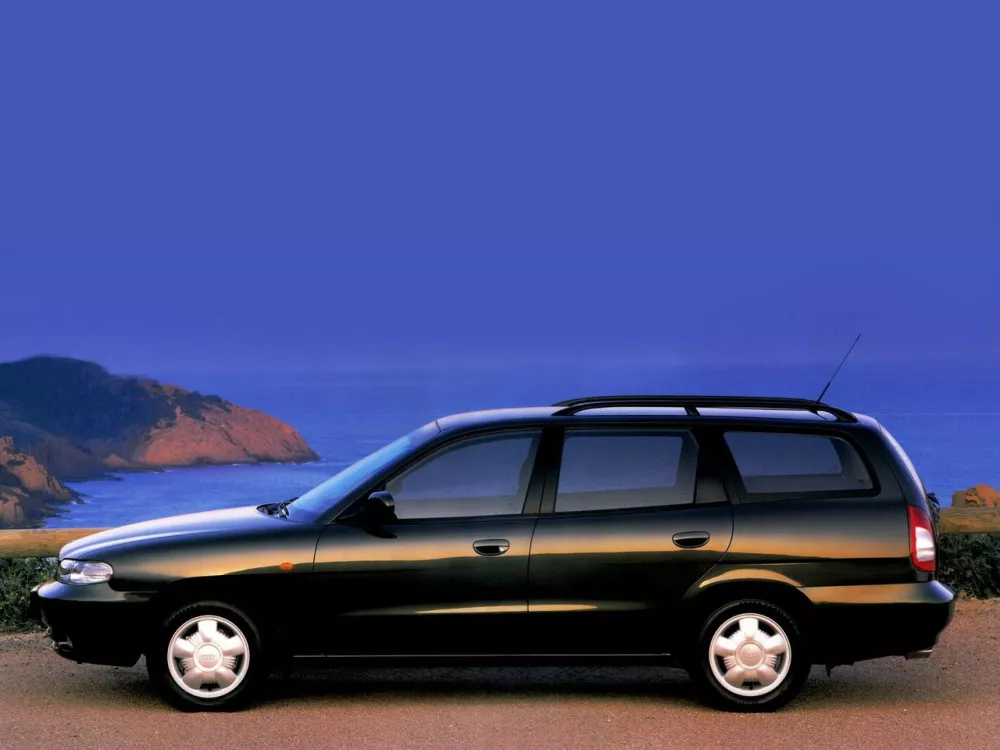 Автомобиль Daewoo Nubira I Универсал (5 дверей)