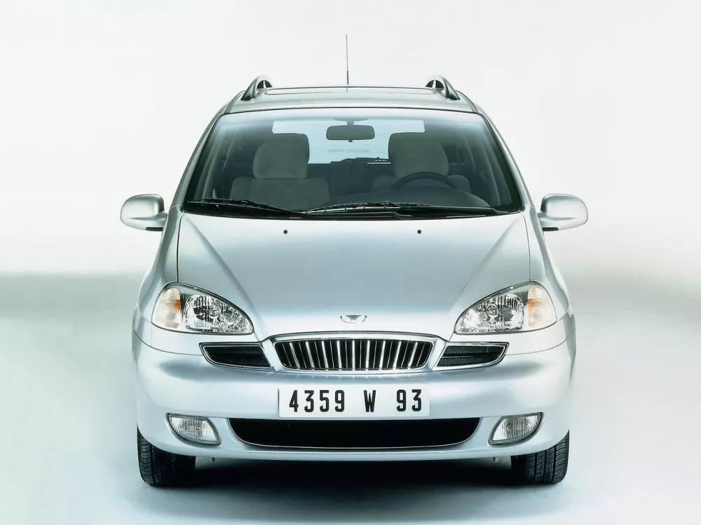 Автомобиль Daewoo Tacuma Компактвэн