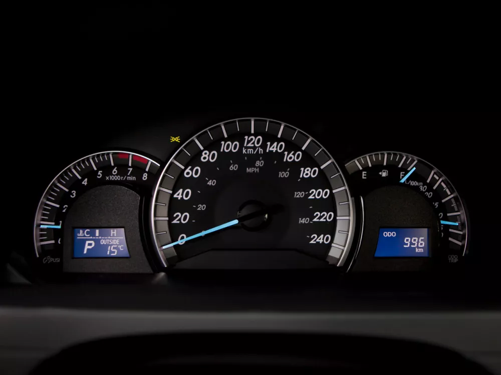 Автомобиль Daihatsu Altis IV (SXV50) Седан