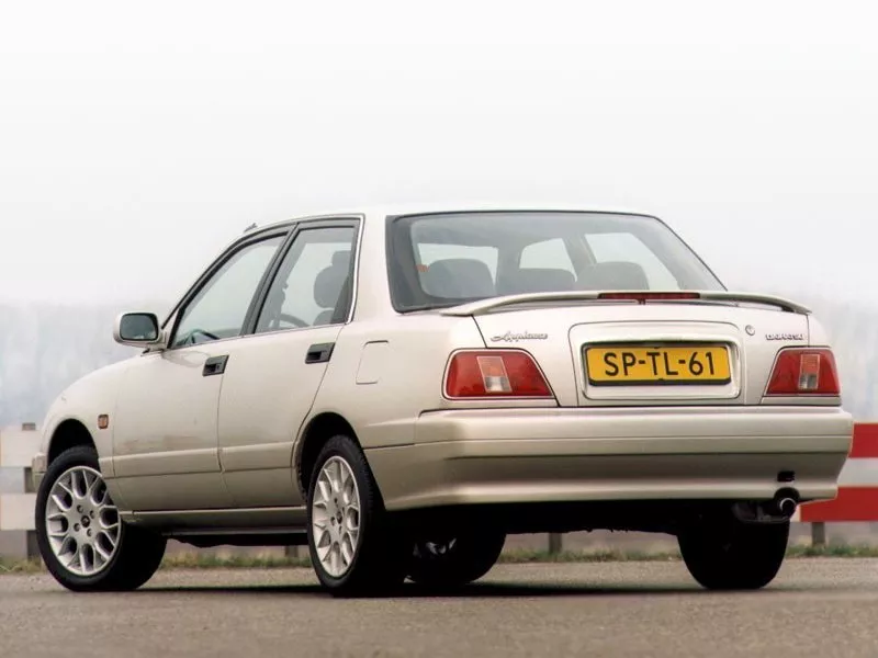 Автомобиль Daihatsu Applause I Рестайлинг Лифтбек