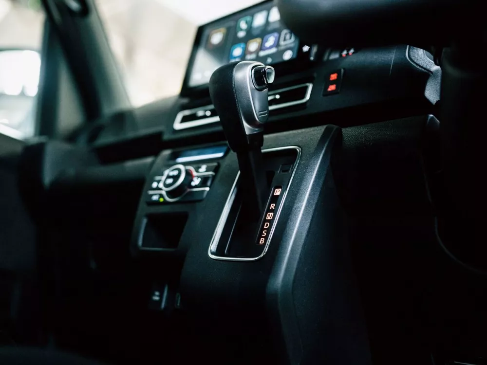 Автомобиль Daihatsu Atrai VI Пикап Двойная кабина Deck Van