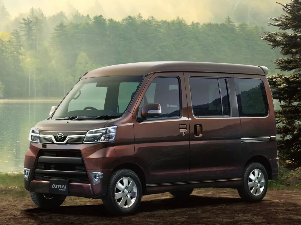 Автомобиль Daihatsu Atrai V Рестайлинг 2 Микровэн