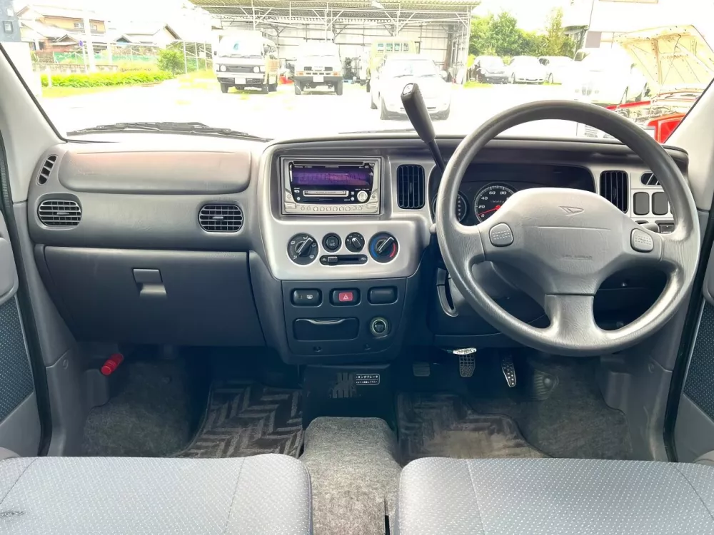 Автомобиль Daihatsu Atrai IV Микровэн