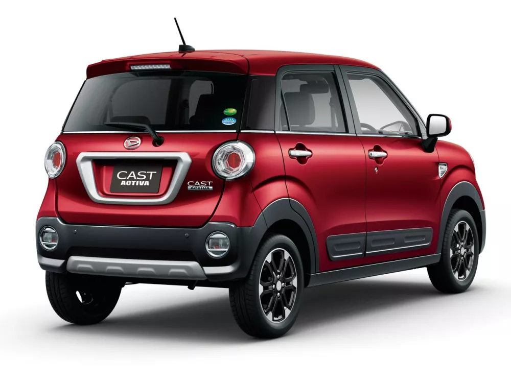 Автомобиль Daihatsu Cast I Хэтчбек (5 дверей)