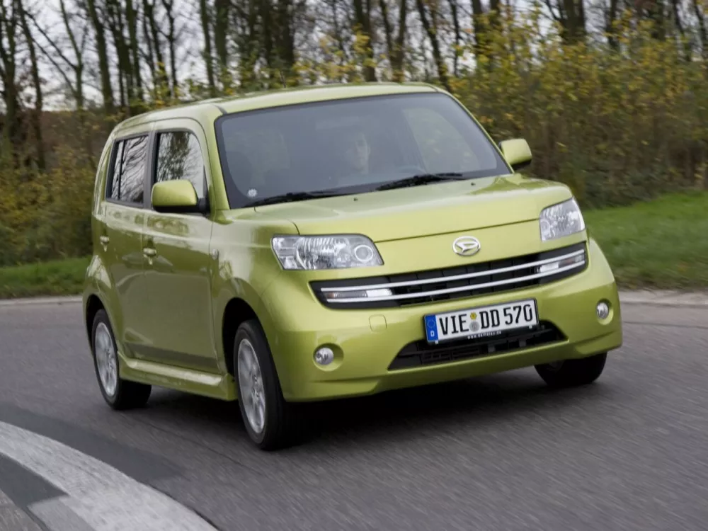 Автомобиль Daihatsu Coo Микровэн