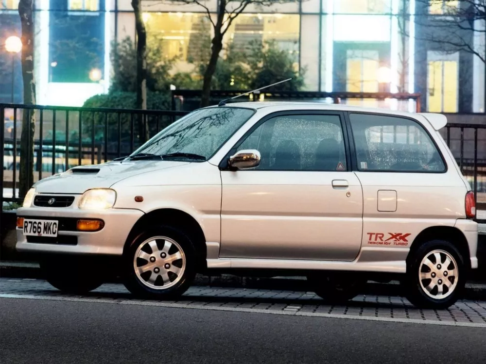 Автомобиль Daihatsu Cuore IV (L500) Хэтчбек (3 двери)