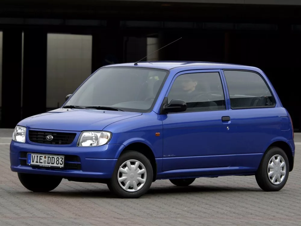 Автомобиль Daihatsu Cuore V (L700) Хэтчбек (3 двери)