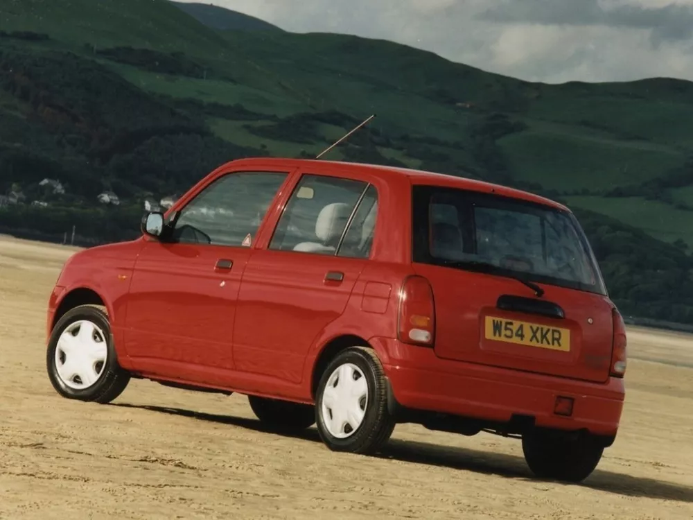Автомобиль Daihatsu Cuore V (L700) Хэтчбек (5 дверей)