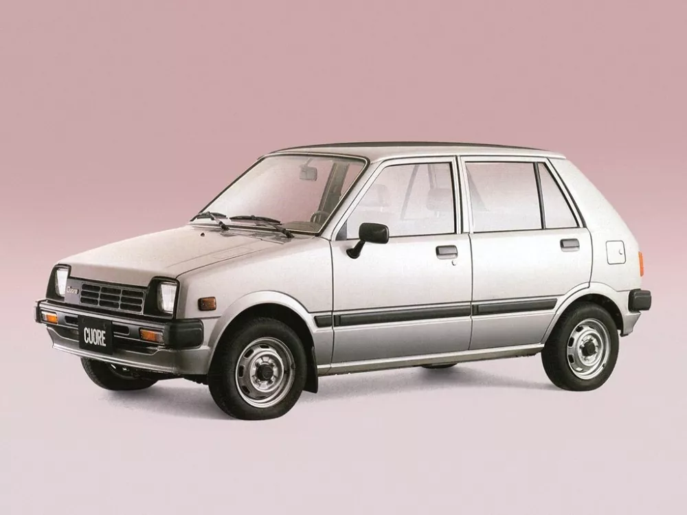 Автомобиль Daihatsu Cuore I (L55) Хэтчбек (5 дверей)