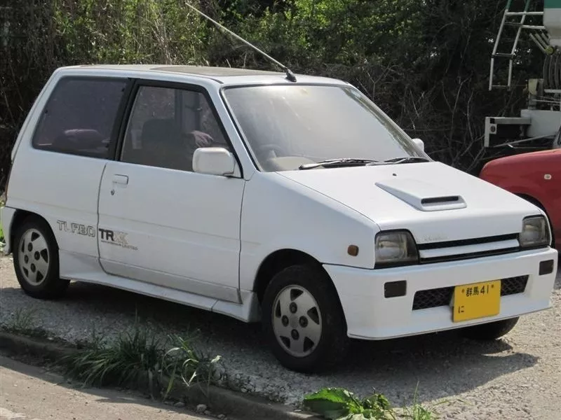 Автомобиль Daihatsu Cuore II (L70) Хэтчбек (3 двери)