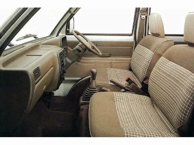 Автомобиль Daihatsu Hijet VIII Микровэн