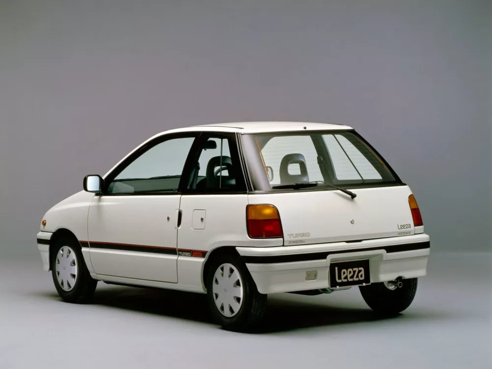 Автомобиль Daihatsu Leeza I Хэтчбек (3 двери)