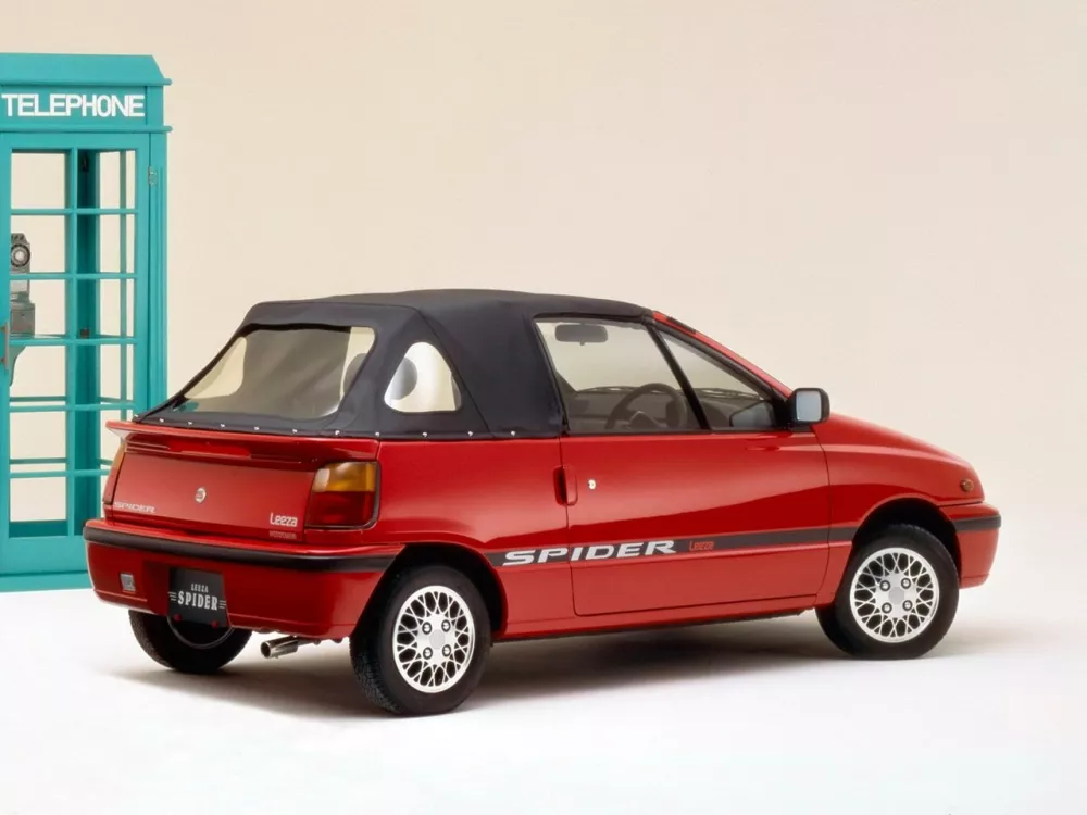 Автомобиль Daihatsu Leeza I Кабриолет