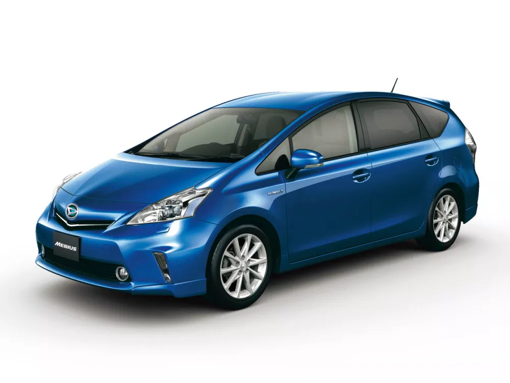Автомобиль Daihatsu Mebius I Универсал (5 дверей)