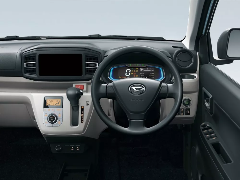 Автомобиль Daihatsu Mira e:S II Хэтчбек (5 дверей)