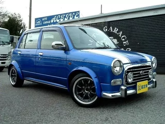 Автомобиль Daihatsu Mira Gino I Хэтчбек (5 дверей)