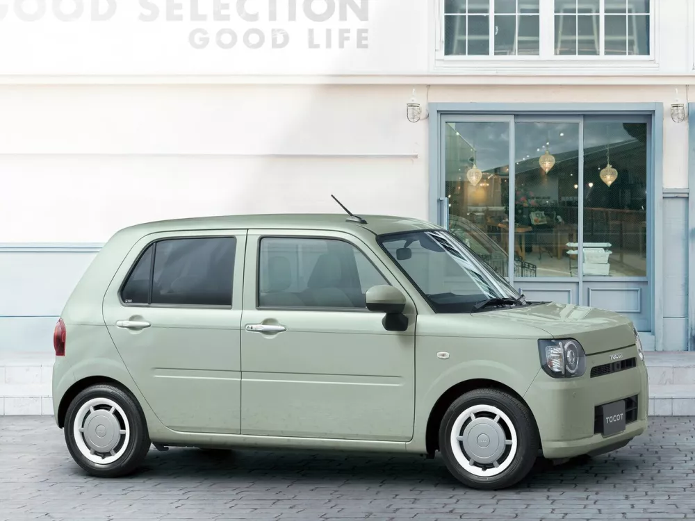 Автомобиль Daihatsu Mira Tocot Хэтчбек (5 дверей)