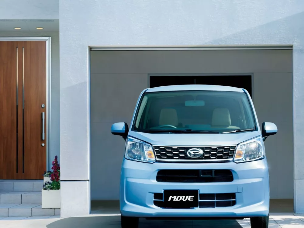 Автомобиль Daihatsu Move VI Микровэн