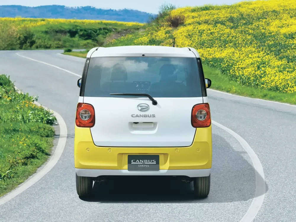Автомобиль Daihatsu Move Canbus II Микровэн