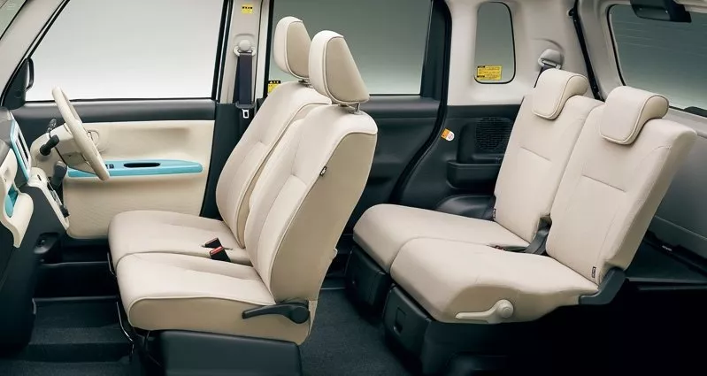Автомобиль Daihatsu Move Canbus I Микровэн