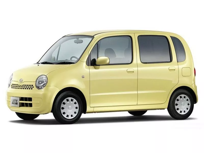 Автомобиль Daihatsu Move Latte Микровэн Latte