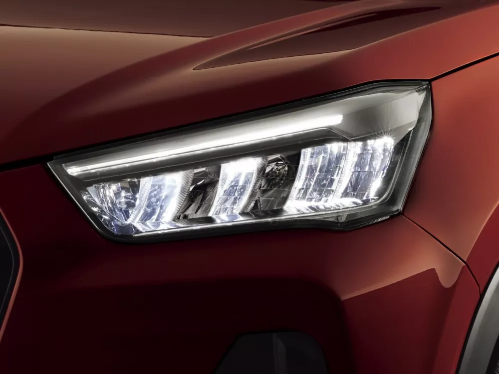 Автомобиль Daihatsu Rocky A200 Внедорожник (5 дверей)