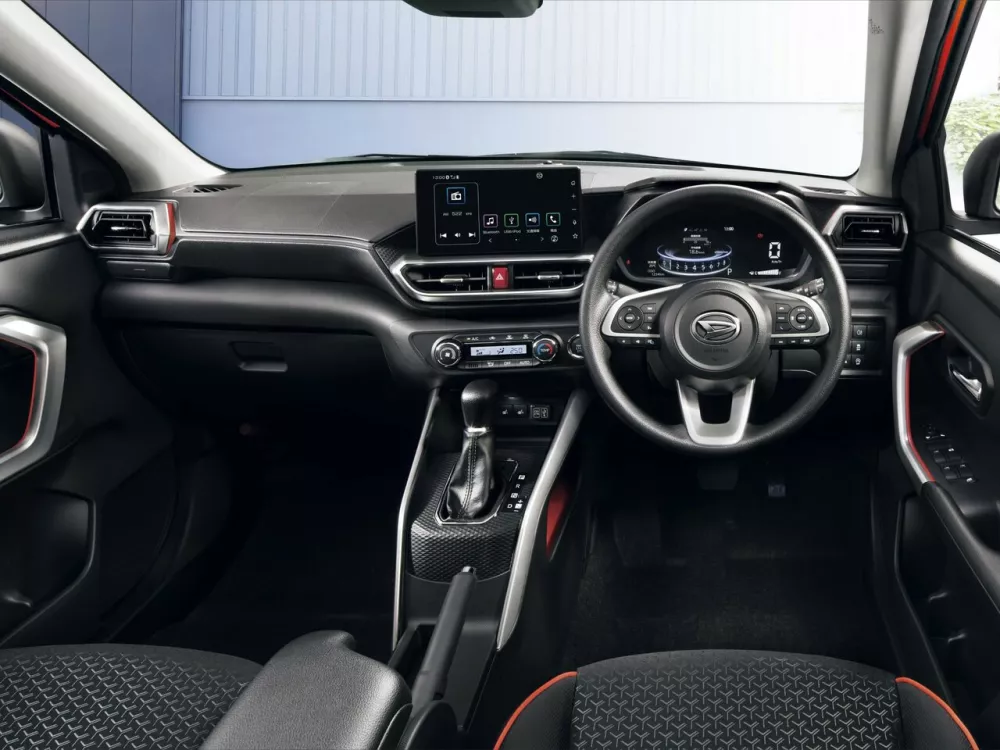 Автомобиль Daihatsu Rocky A200 Внедорожник (5 дверей)