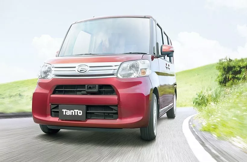 Автомобиль Daihatsu Tanto III Микровэн