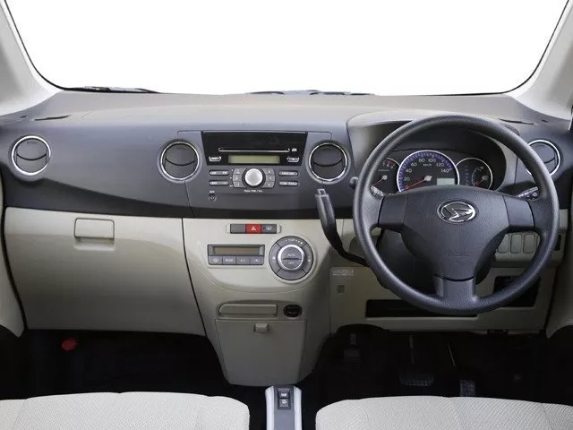Автомобиль Daihatsu Tanto Exe I Хэтчбек (5 дверей)