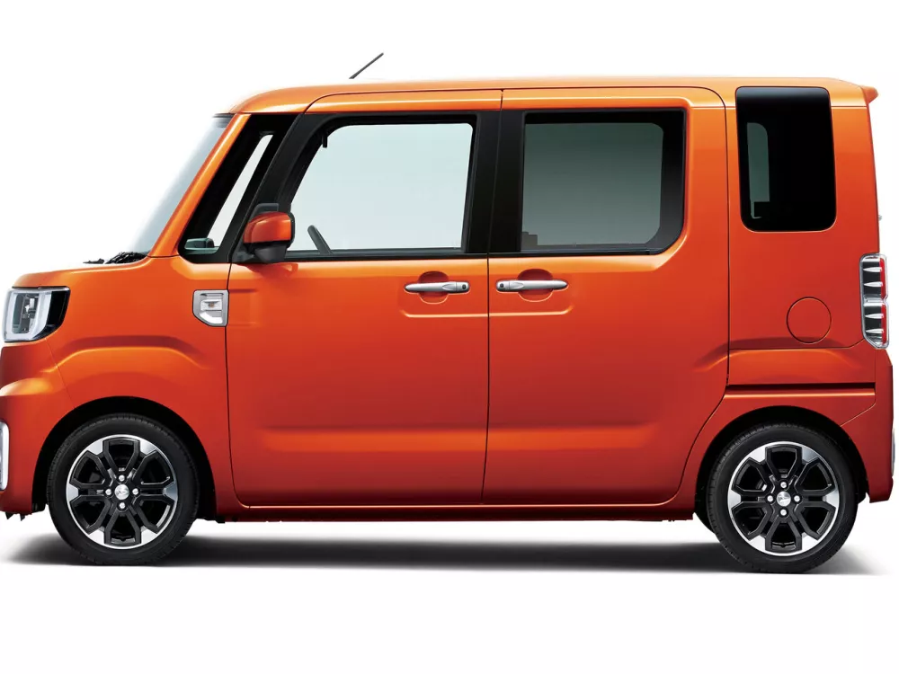 Автомобиль Daihatsu Wake I Микровэн