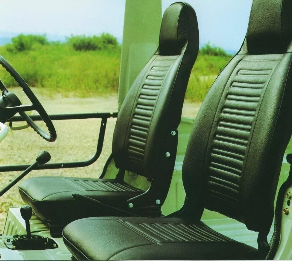 Автомобиль Daihatsu Wildcat Внедорожник (3 двери)
