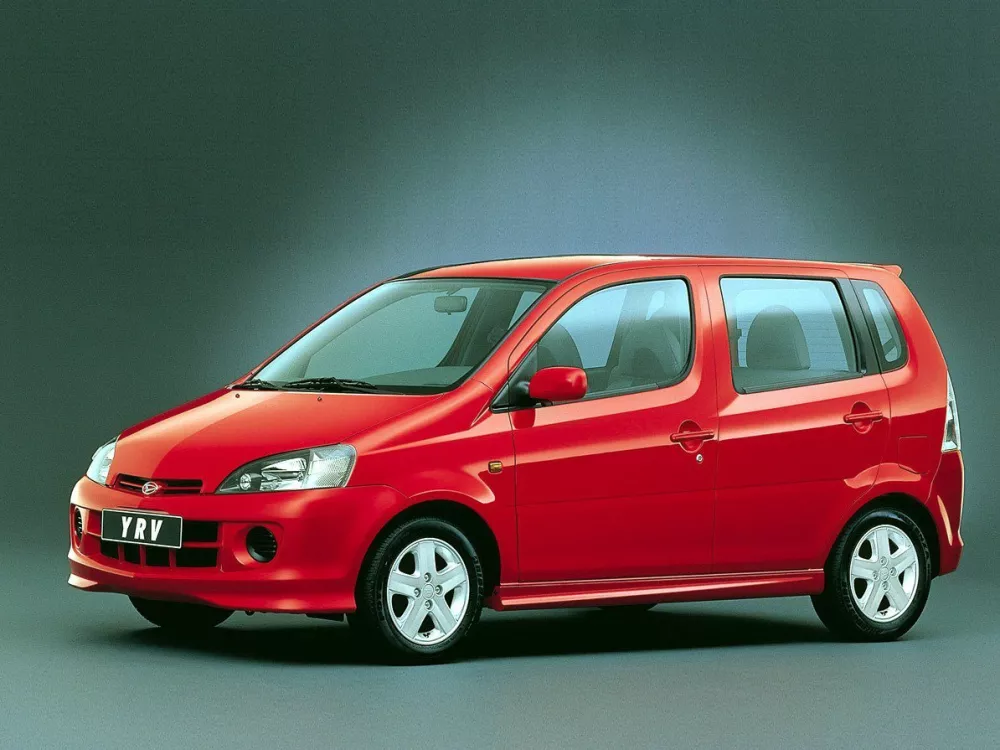 Автомобиль Daihatsu YRV I Компактвэн