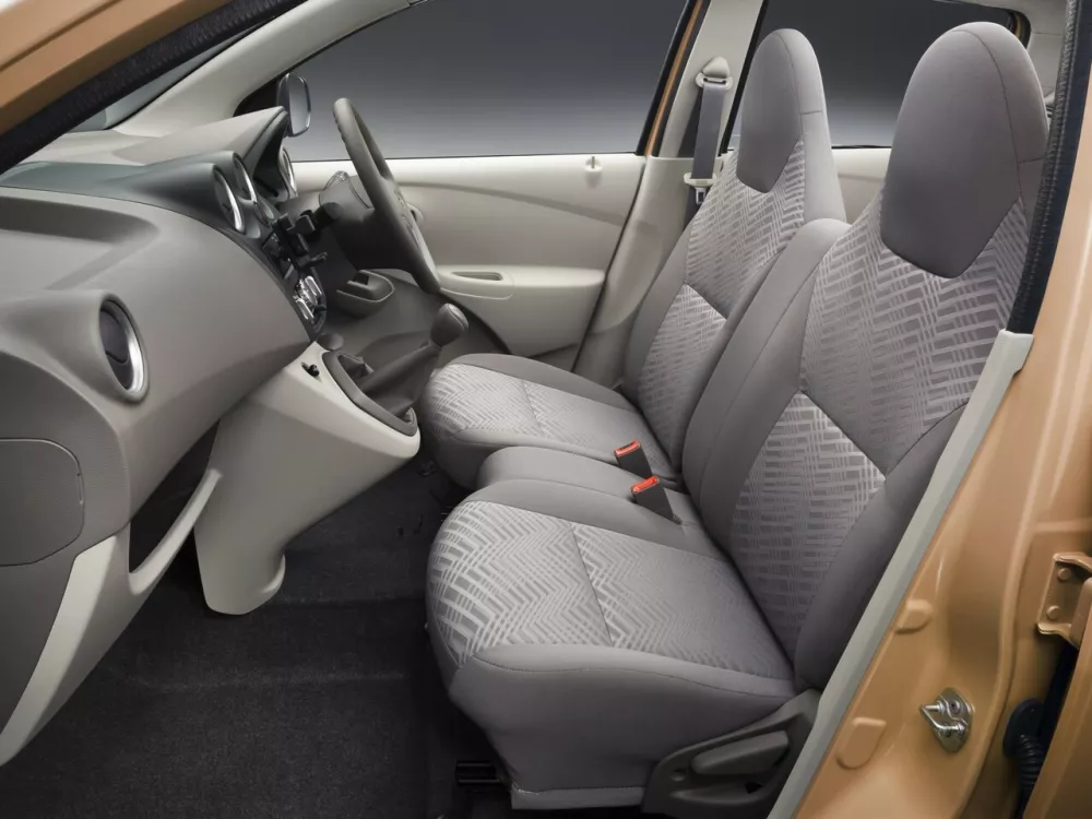 Автомобиль Datsun GO+ Компактвэн