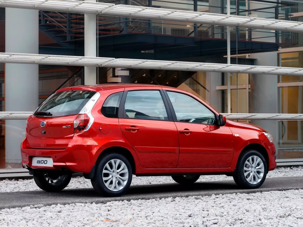 Автомобиль Datsun mi-DO Хэтчбек (5 дверей)