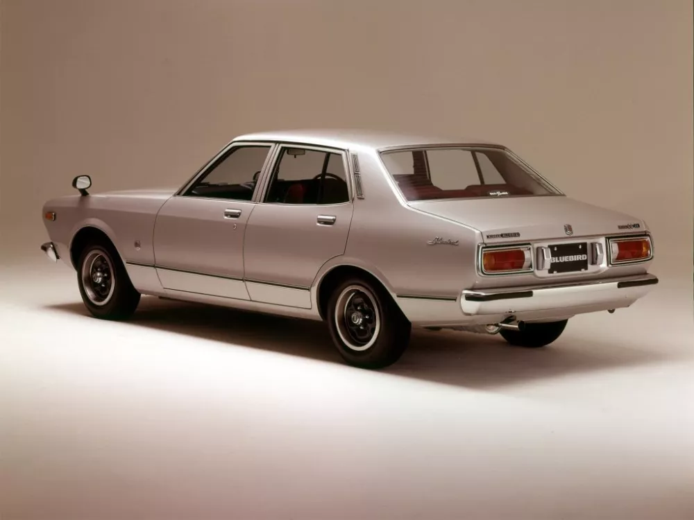 Автомобиль Datsun Bluebird Седан