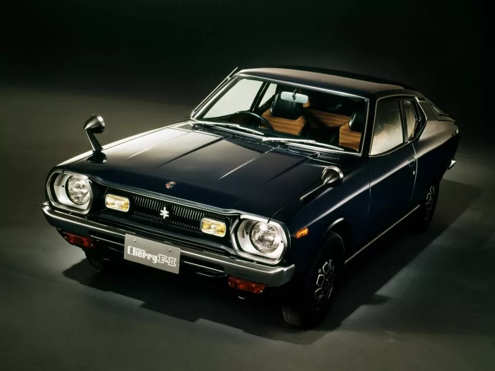 Автомобиль Datsun Cherry II Купе