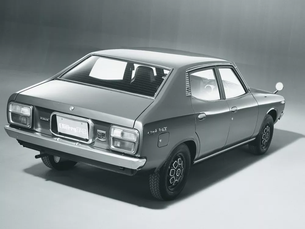 Автомобиль Datsun Cherry II Седан